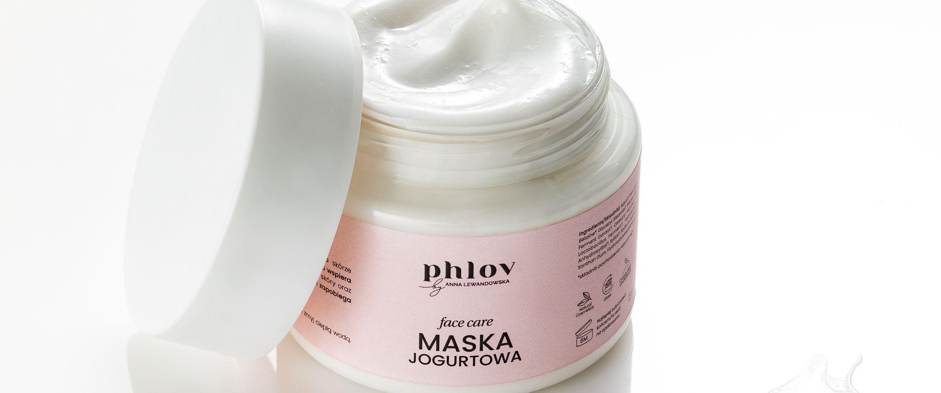 Maska jogurtowa Phlov by Anna Lewandowska dba o nawilżenie i wspiera regenerację